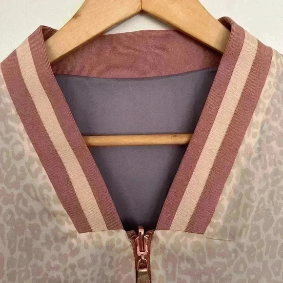 Brand New without Tags Stella and Dot Reversible Bomber Jacket Size S - Picture 13 of 15